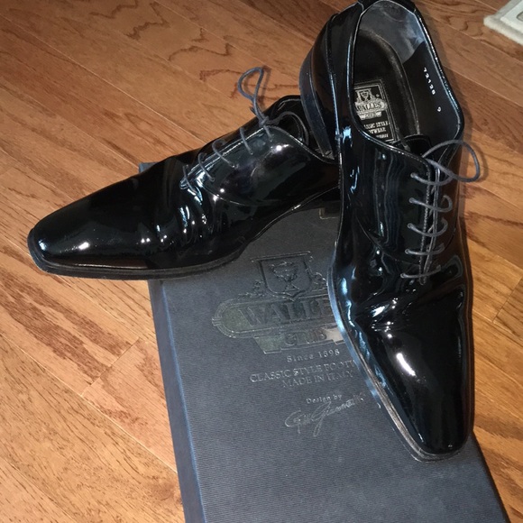 Gorgeous Walles club Italian men’s shoes size9